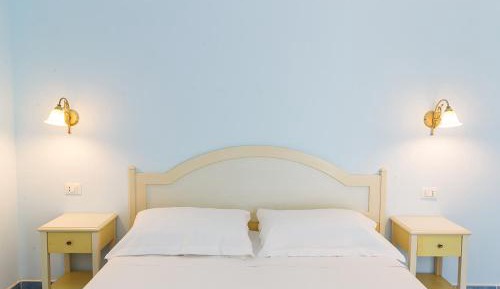 Triple Room with Sea View