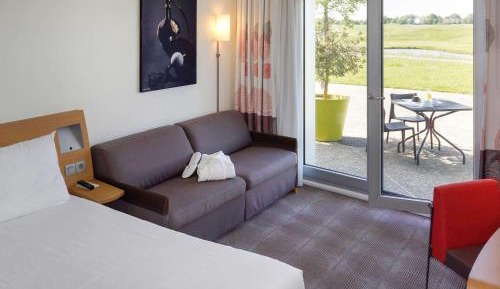 Deluxe Double Room with Golf View