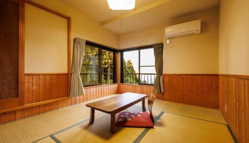 Economy Twin Room