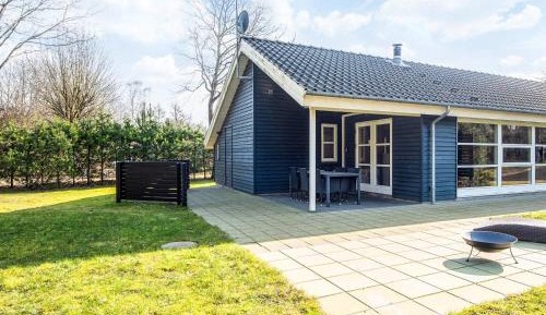 Two-Bedroom Holiday Home