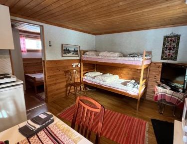 One-Bedroom Cottage