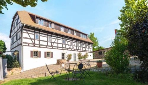 Two-Bedroom Holiday Home