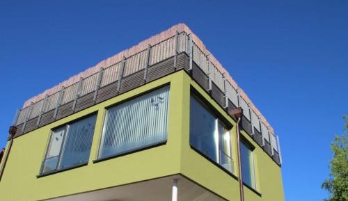 One-Bedroom Holiday Home