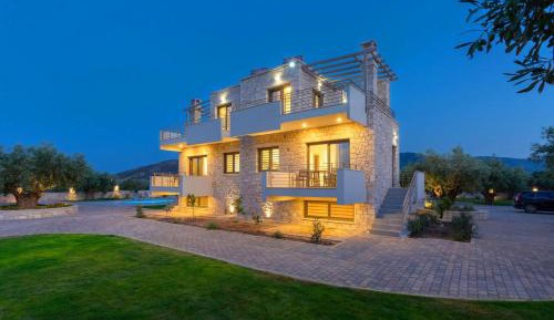 Villa with Sea View