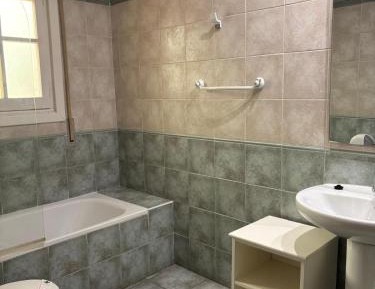 Deluxe Suite with Spa Bath