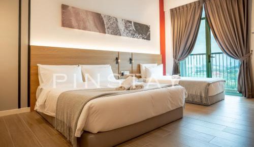 Deluxe Double or Twin Room