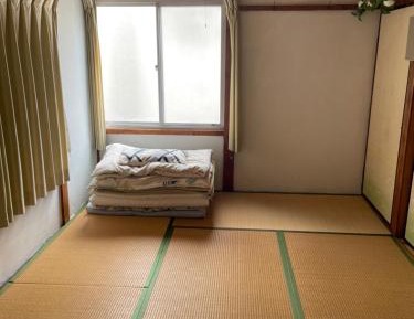 Economy Twin Room