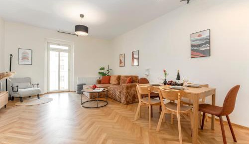 Two-Bedroom Superior Apartment