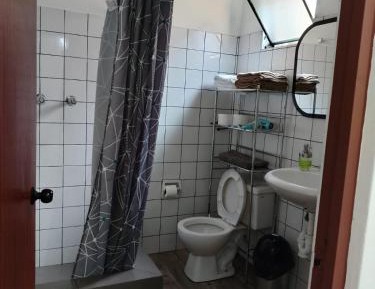 Economy Triple Room with Shared Bathroom