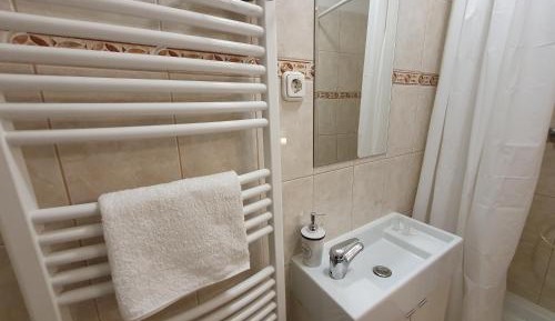 Triple Room with City View