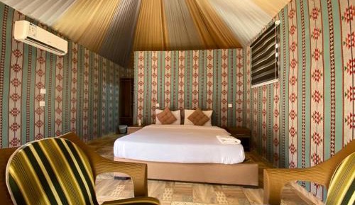 Double Room with Mountain View