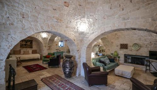 Two-Bedroom Deluxe Apartment