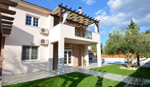 Villa With Pool