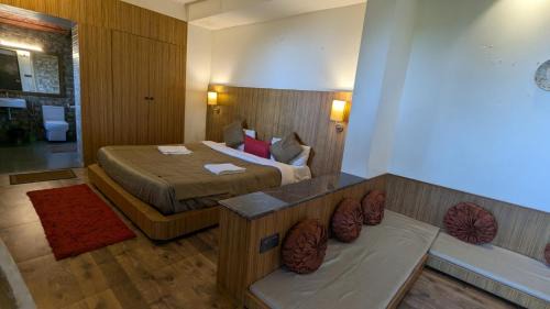 Double Room with Balcony