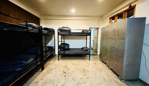 Bed in 10-Bed Mixed Dormitory Room