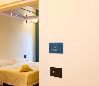 Queen Room with Spa Bath