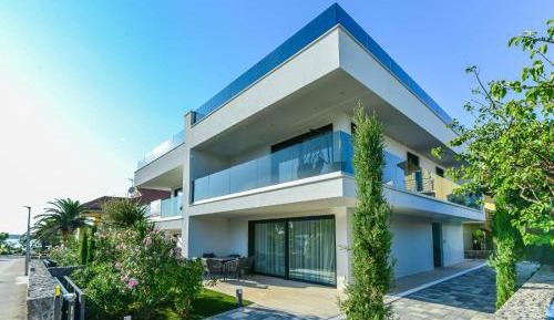 Villa with Sea View