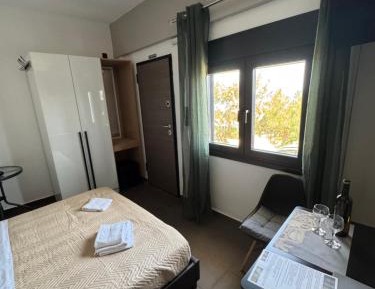 Deluxe Double Studio