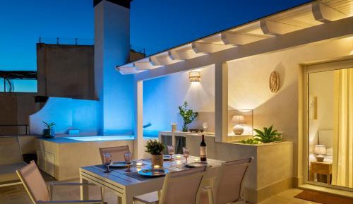 Two-Bedroom Apartment with Private Pool