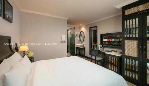 Executive Suite