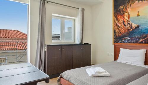 Superior One-Bedroom Apartment with Balcony