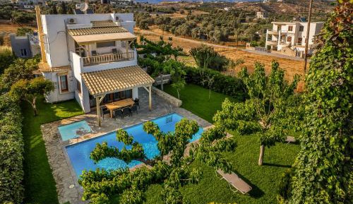 Villa with Private Pool