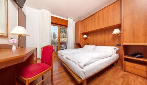 Double or Twin Room with Balcony