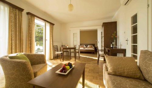 Standard Suite