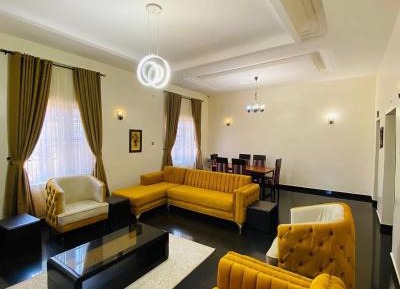 Four-Bedroom Luxury Apartment