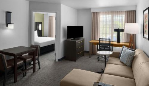 One-Bedroom Suite
