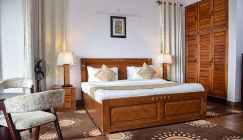 Double Room with Balcony (3 Adults)