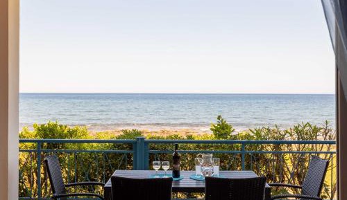 Two-Bedroom Apartment with Terrace and Sea View