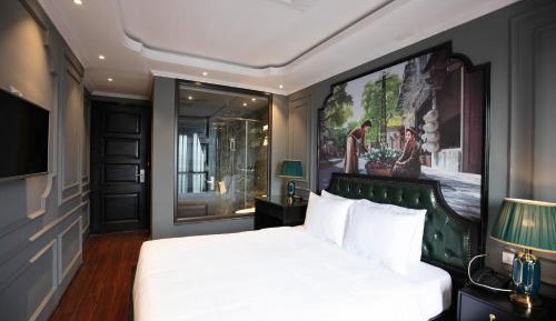 Suite with City View