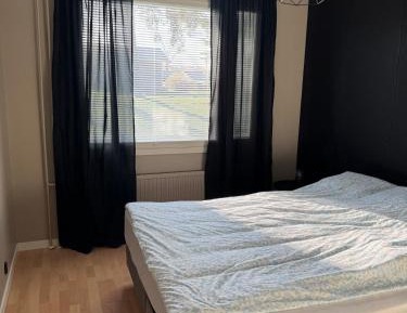 One-Bedroom Apartment with Balcony