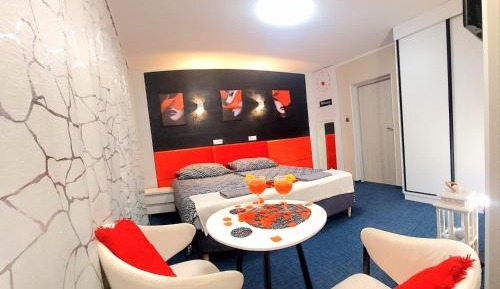 Double or Twin Room with Private Bathroom