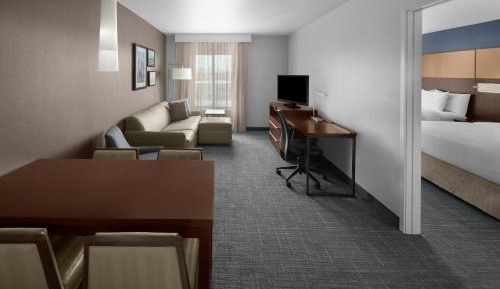 One-Bedroom Queen Suite with Sofa Bed