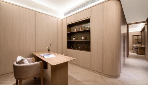 Deluxe Double Room with Bath