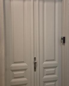 Studio Apartment with King Bed