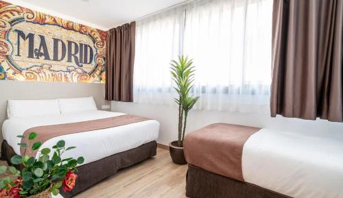 Deluxe Triple Room
