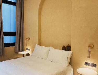 Deluxe Double Room with Bath