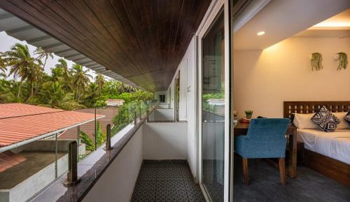 Deluxe Double Room with Balcony