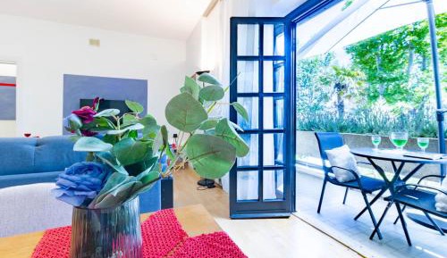 Apartment with Balcony