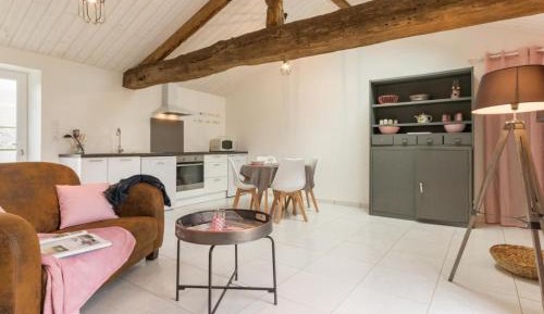 Holiday Home (2 adults)