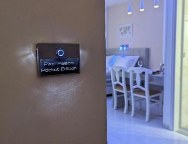 Studio Apartment with Queen Bed