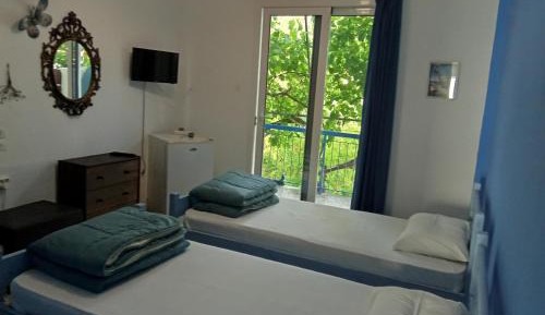 Economy Twin Room