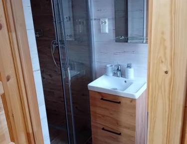 Twin Room with Private Bathroom