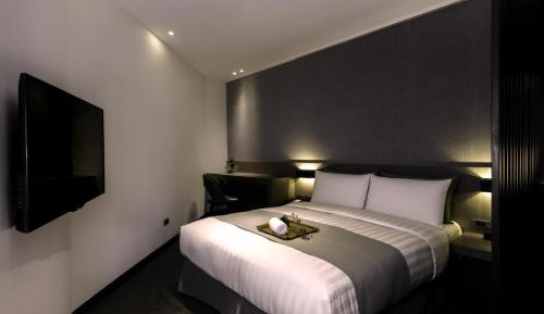 Superior Double Room with City View