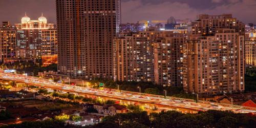 Three-Bedroom Premium Apartment with Resort View