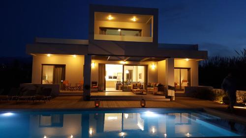 Villa - Beach Front