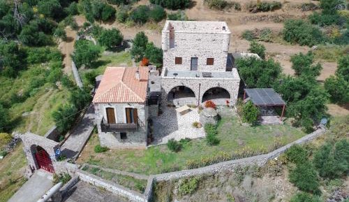 Two-Bedroom Apartment with Balcony and Sea View